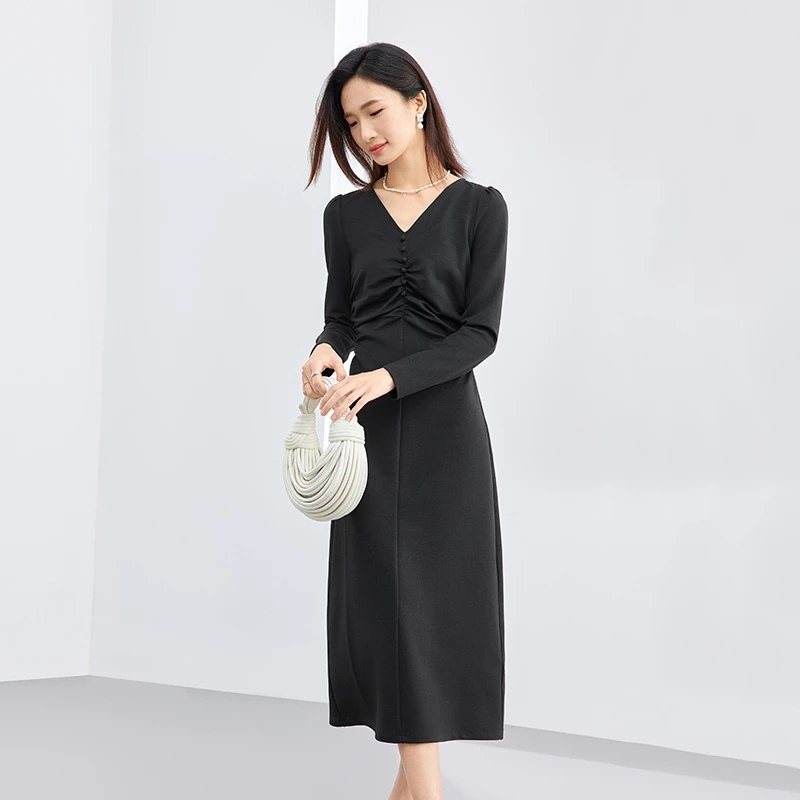 时尚优雅微弧海鸥领显瘦抽褶收腰长款直筒连衣裙53066