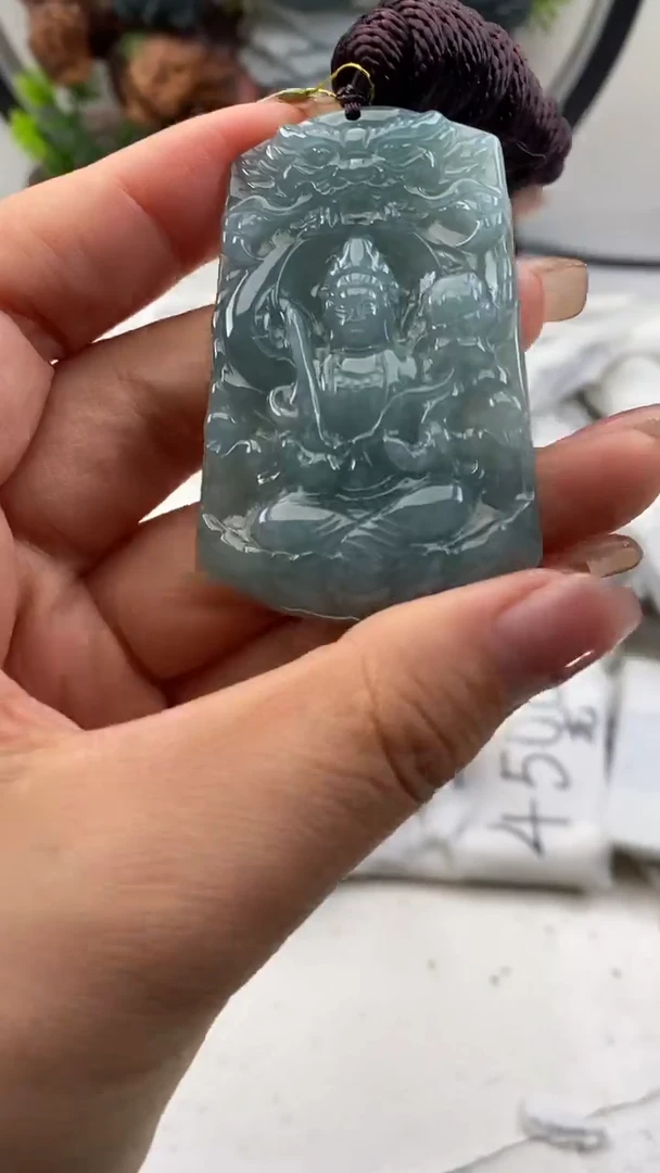 【闪购商品】翡翠颈饰未镶嵌虚空藏