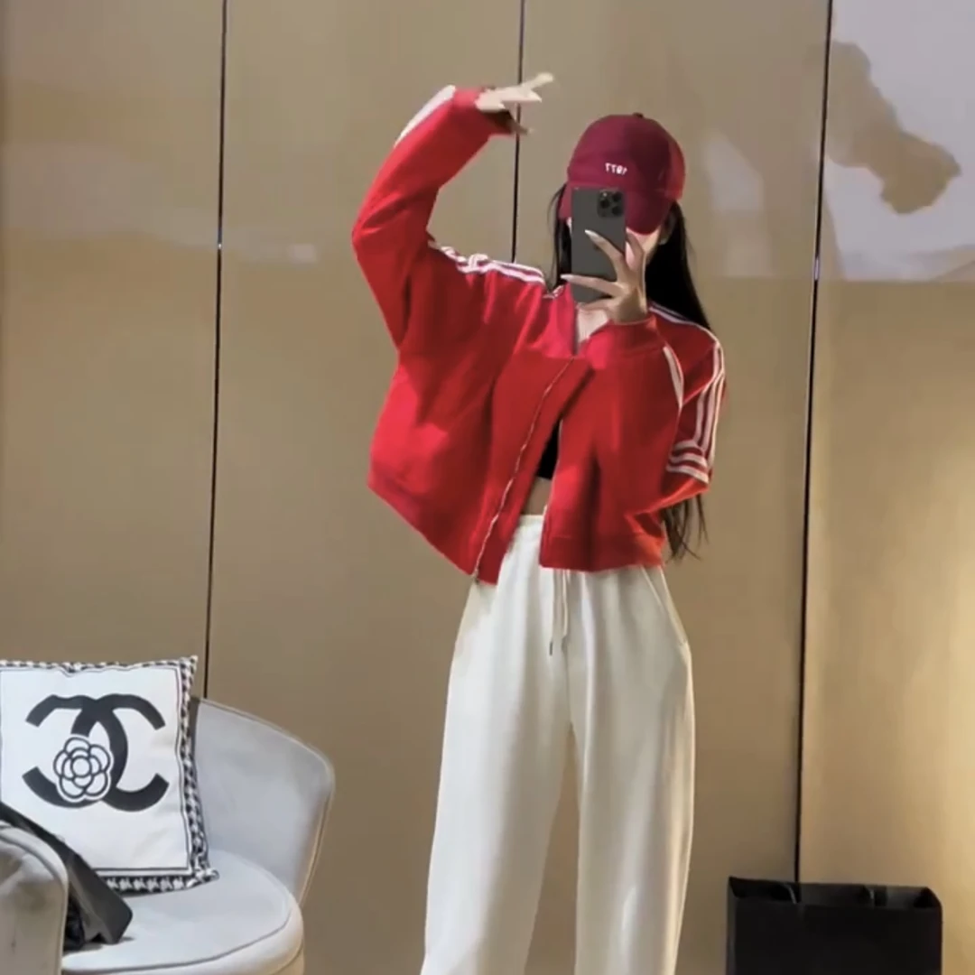 棒球服休闲外套三条杠短款卫衣外套