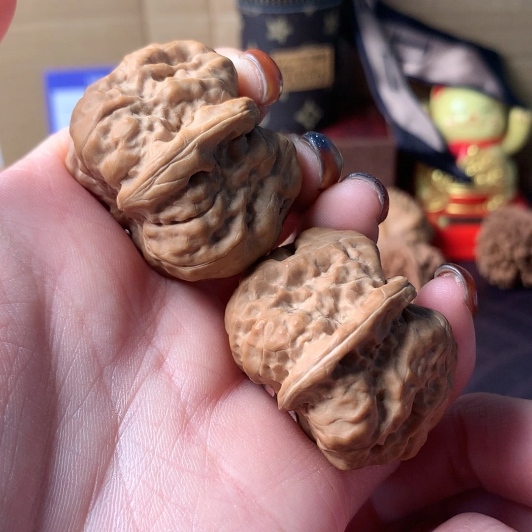 【闪购商品】文玩核桃吊坠昊****子