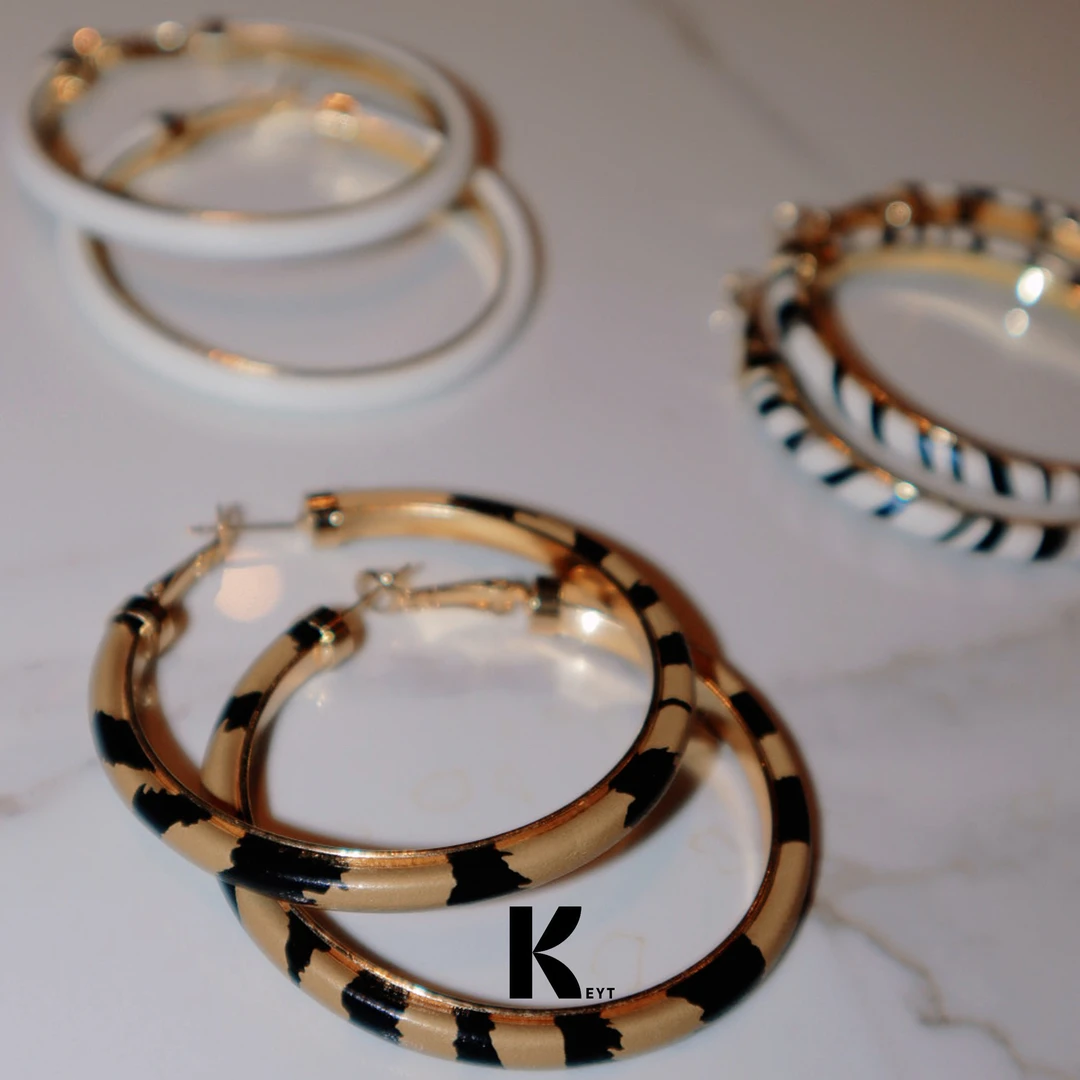 铜合金耳饰 三色皮质细耳圈