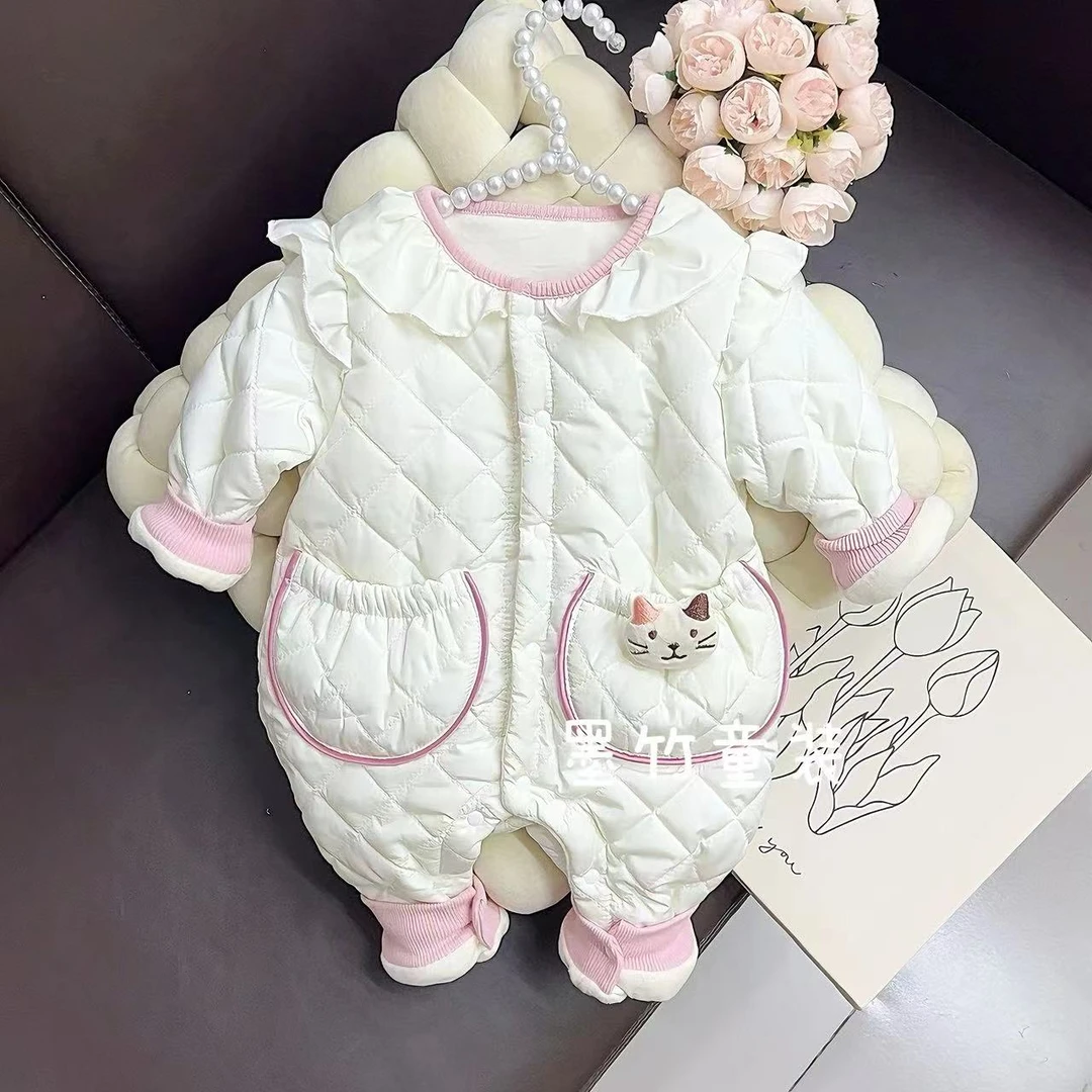 新生爬服保暖外出服婴儿冬装连体衣洋气女宝宝衣服加绒加厚哈衣