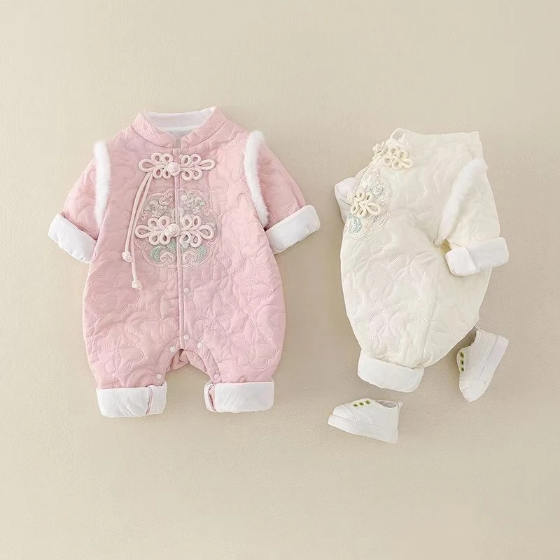 女宝宝碎花哈衣婴儿秋款夹棉加厚超萌公主爬爬服薄棉新中式连体衣