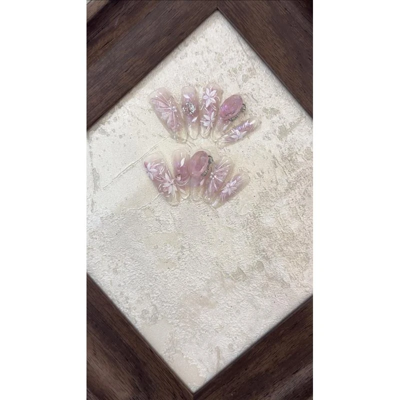(774) 呼呼纯手工穿戴甲