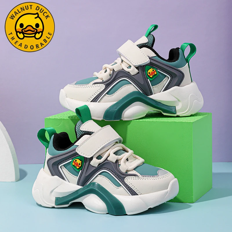 小黄鸭男童鞋子2024秋冬新款轻便软底学生男鞋防水皮面儿童运动鞋