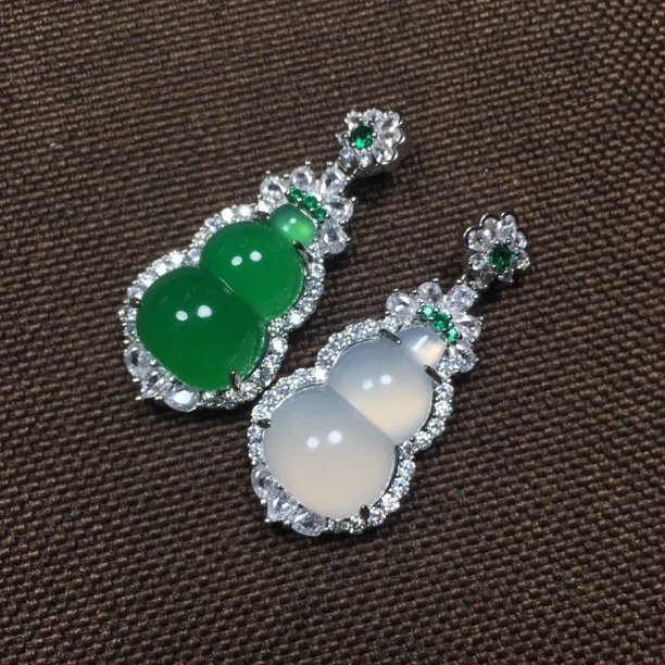 时尚天然玛瑙玉髓葫芦吊坠项链女甜美锁骨链简约气质挂件