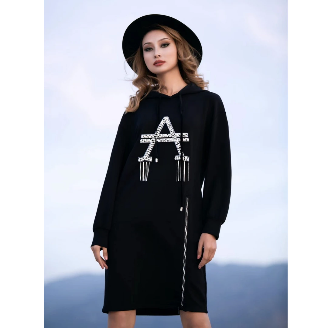 210553 SEHRAN 秋冬休闲宽松连帽中长款连衣裙