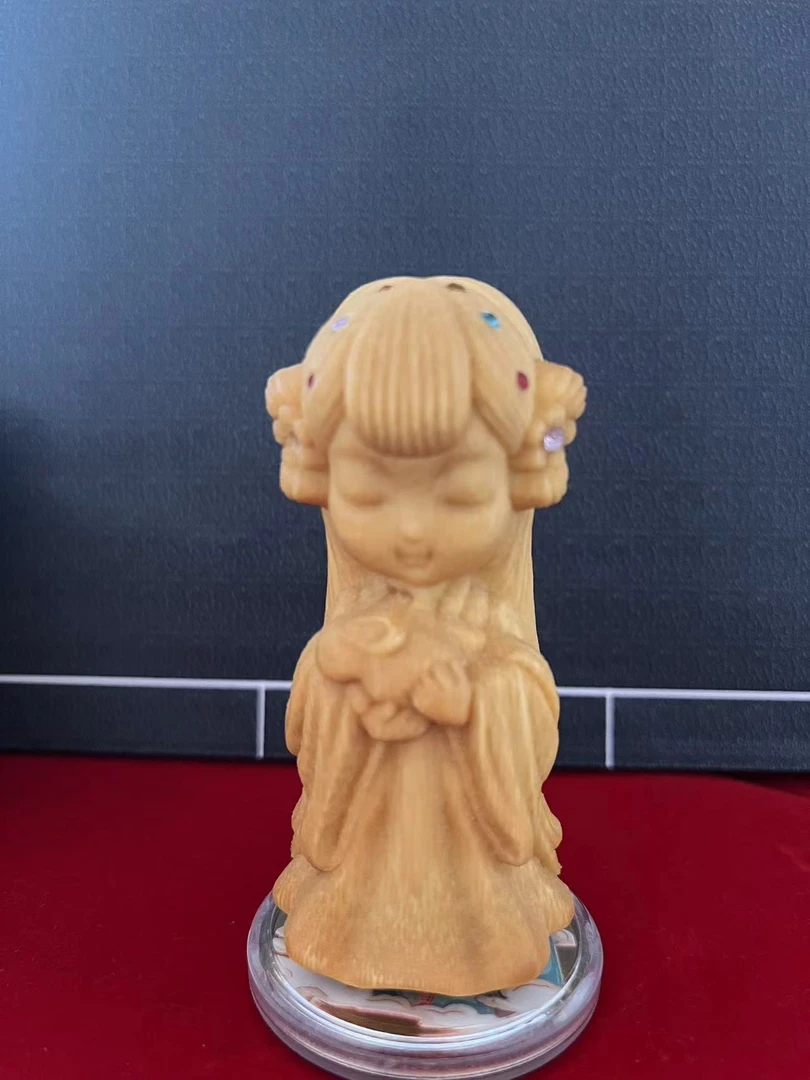 【泽轩阁】  四大美女  闭月貂蝉     实心竹雕刻  手把件  摆件