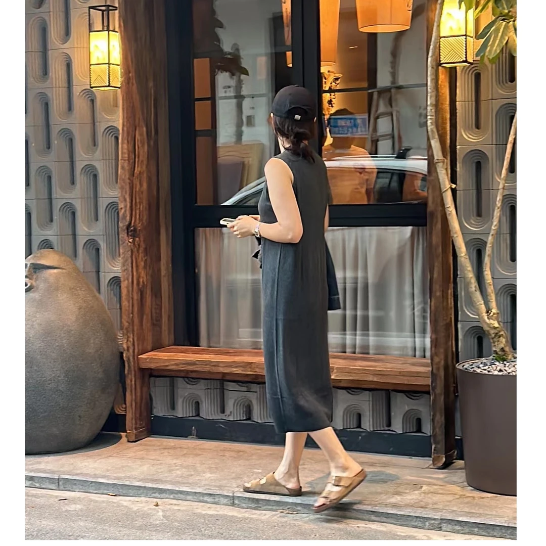 10毛秋季针织背心裙