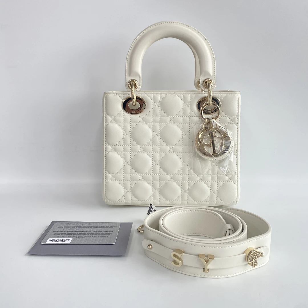 99新 DIOR/迪奥 99新 奶白色金扣四格戴妃手提包