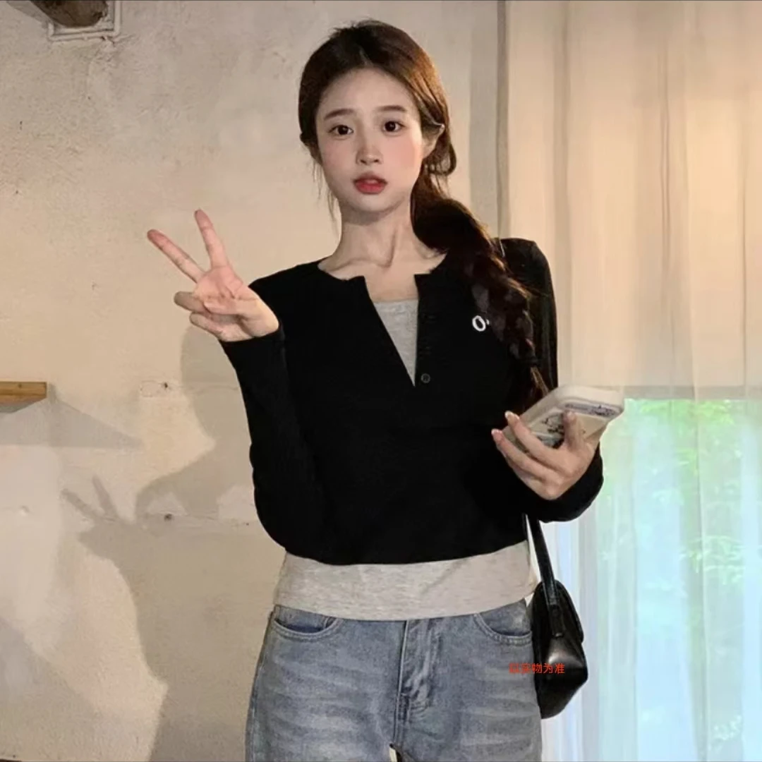 大码假两件v领打底长袖打底显瘦气质针织百搭秋季8407