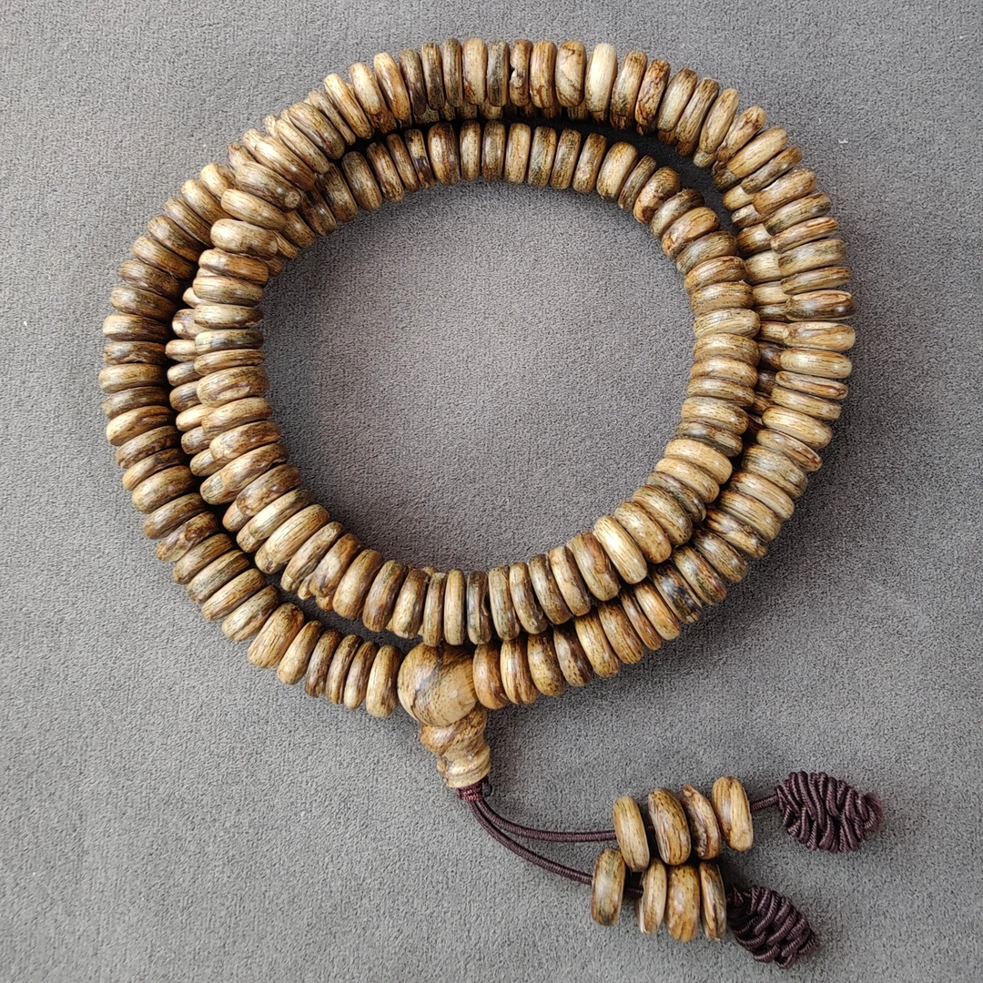 历香达拉干正区沉香手串0.7C604片珠多圈（13.9）多样性发货1条