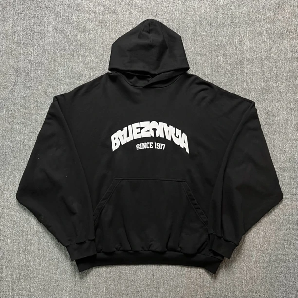 Balenciaga FW23反转刺绣logo黑色帽衫/3码/99新/11541