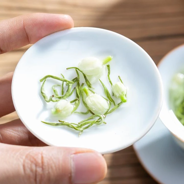知茶人  经典川派   茉莉飘雪 花茶 鲜香耐泡 回味留香125g/罐