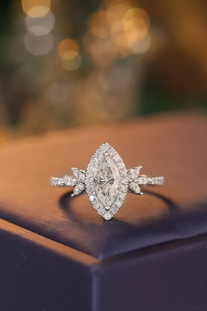 PT950铂金钻石戒指