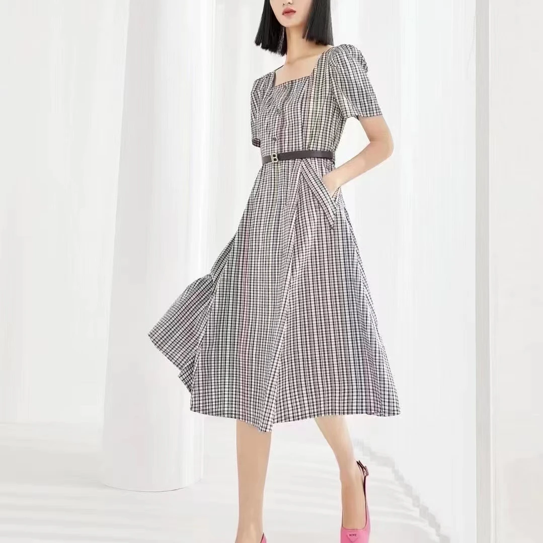 华衣曼  B401-450 收腰连衣裙美拉德色系赫本连衣裙