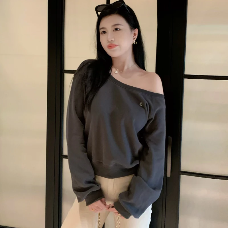 慵懒风斜肩卫衣2025新款慵懒风卫衣