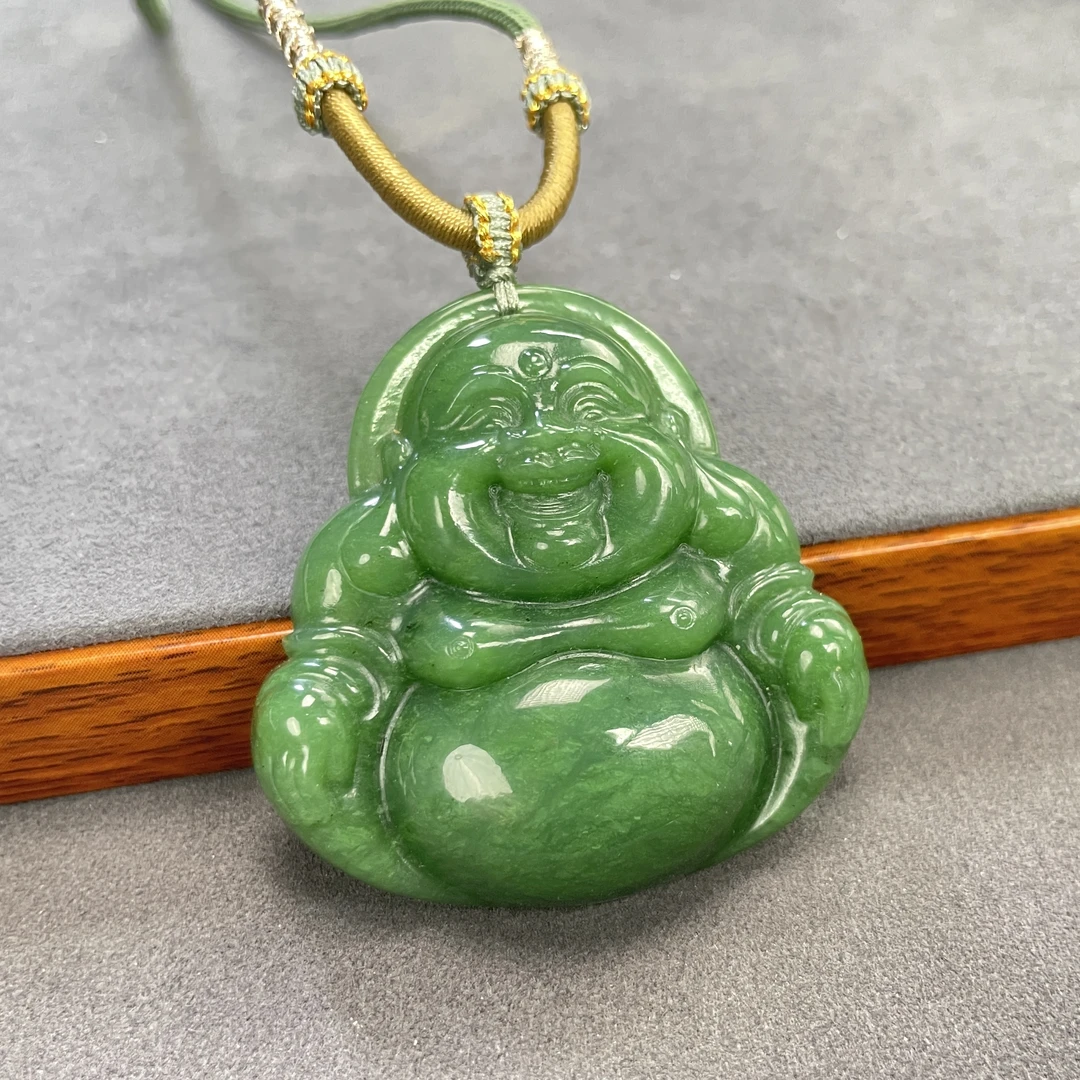 精品和田玉碧玉佛公吊坠约卡50×50×11mm