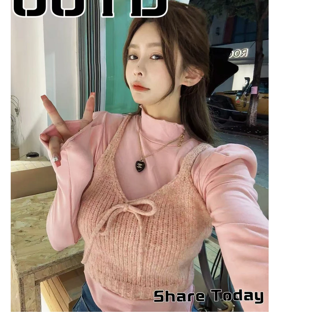 【YKL】粉色甜妹粉色木耳边领打底/粉色针织背心/牛仔蓝爱心喇叭裤