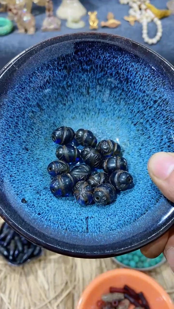 【闪购商品】摆件瓷瓷器器 瓷器摆件16颗