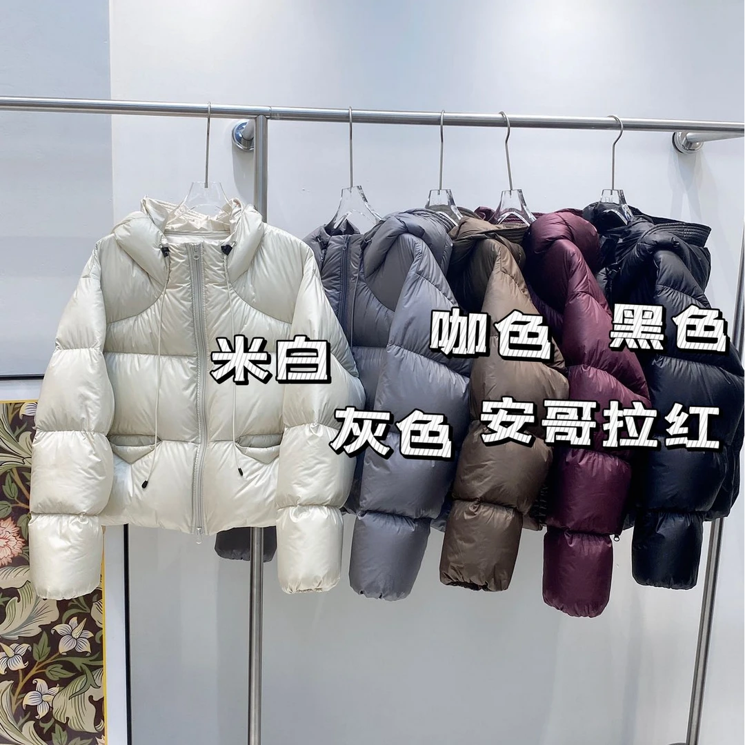 云朵泡芙系列90白鸭绒羽绒服女短款面包服加厚宽松立领百搭超蓬松