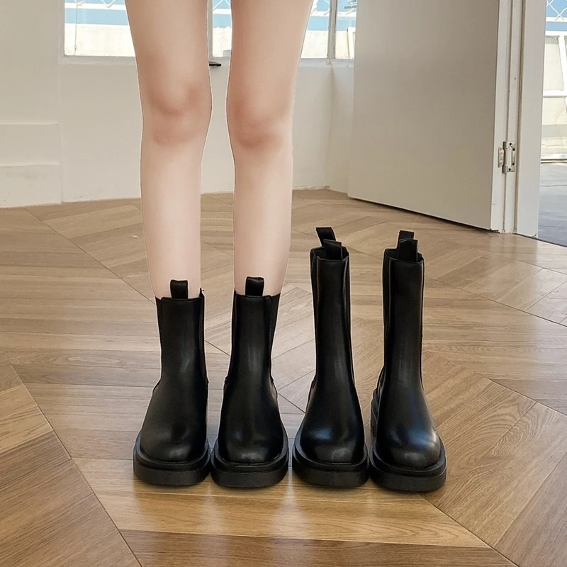 马丁靴女新款2024厚底女鞋爆款百搭靴子中筒切尔西烟筒短靴英伦风