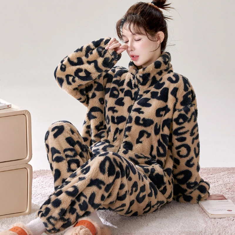 【暖绒保暖】毛绒秋冬新款加绒加厚家居服女法兰绒豹纹法兰绒睡衣