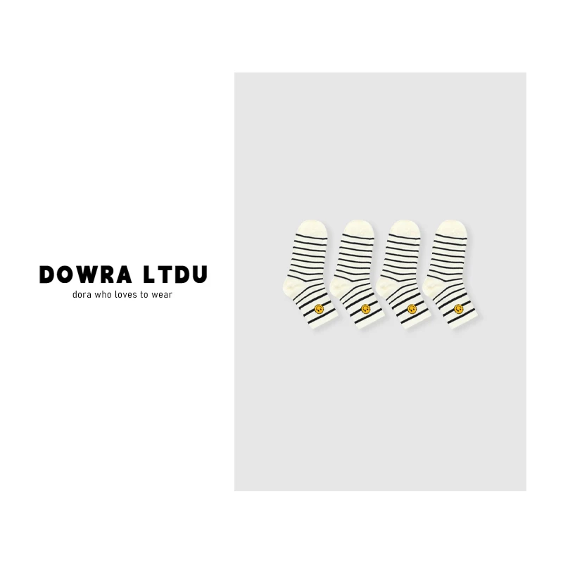 朵拉2024年冬季新款笑脸纯色女士时尚百搭四双袜子潮流808-0307