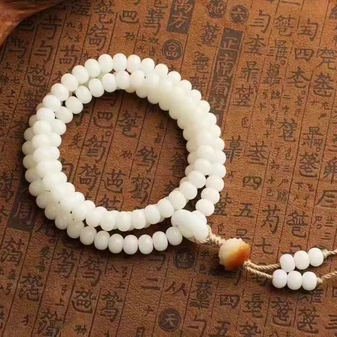 9×7苹果圆挂件108颗（可戴脖）