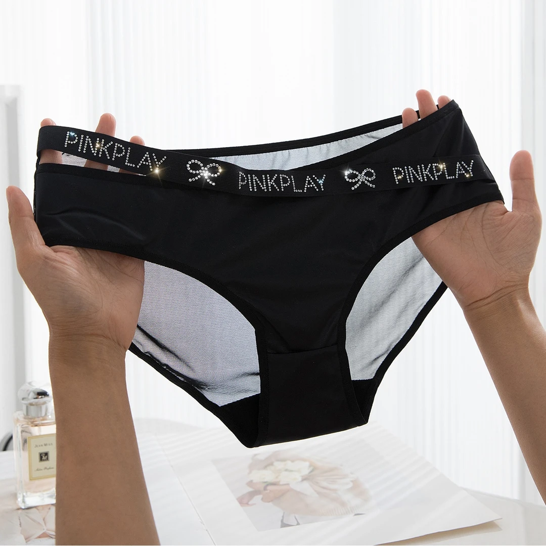 pinkplay新款夏季钻饰中腰女士内裤性感透气大码三角高弹缎面半透