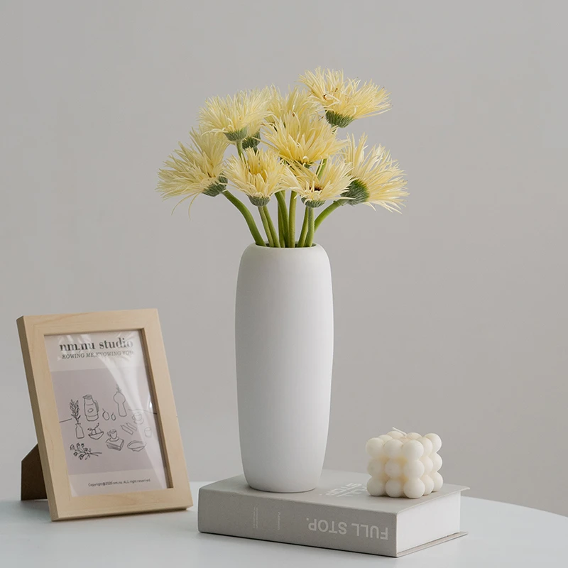 简约创意白色陶瓷花瓶摆件家居客厅桌面插花水培鲜花干花装饰花器