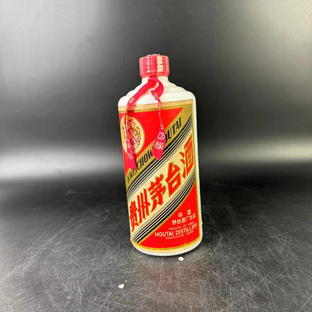 MOUTAI/茅台飞天茅台塑盖80年代中期-3010号BJ53度540ml