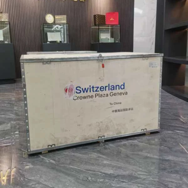 D1全新未使用(港口专柜直发)恭喜龙哥开业入驻线上男表01