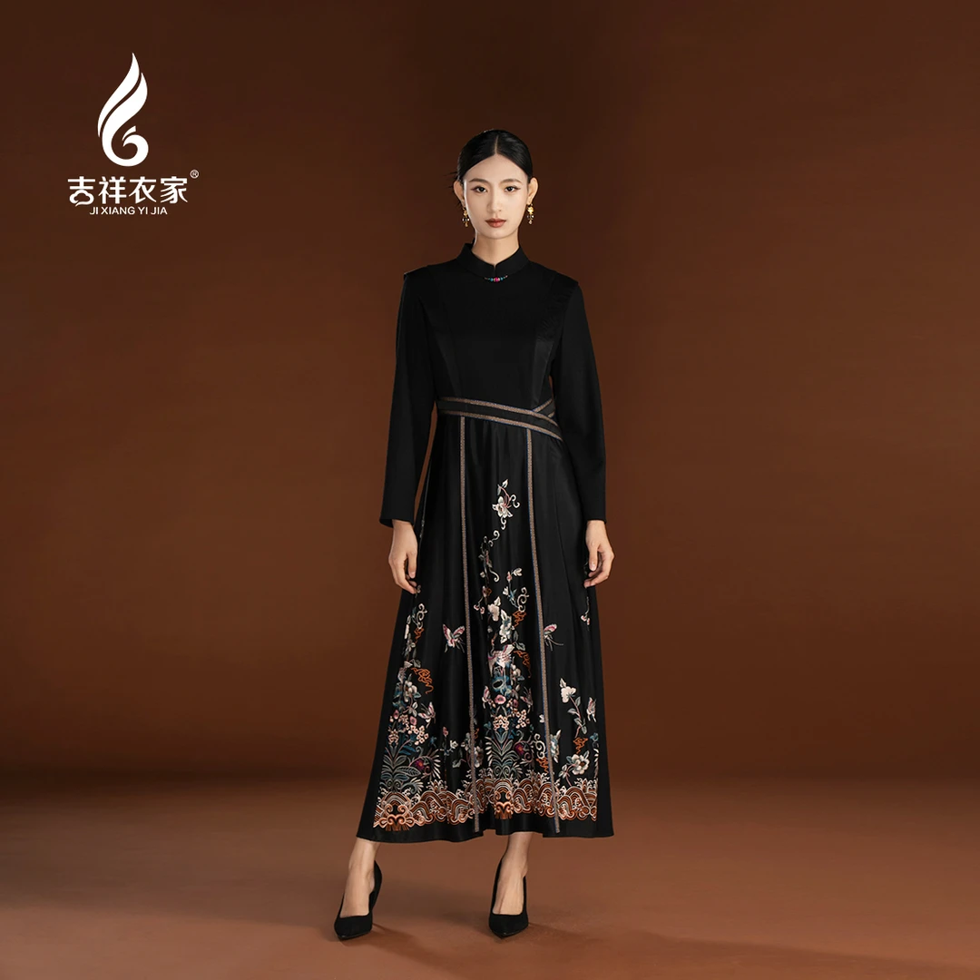 芳菲其弥章 连衣裙 944237181