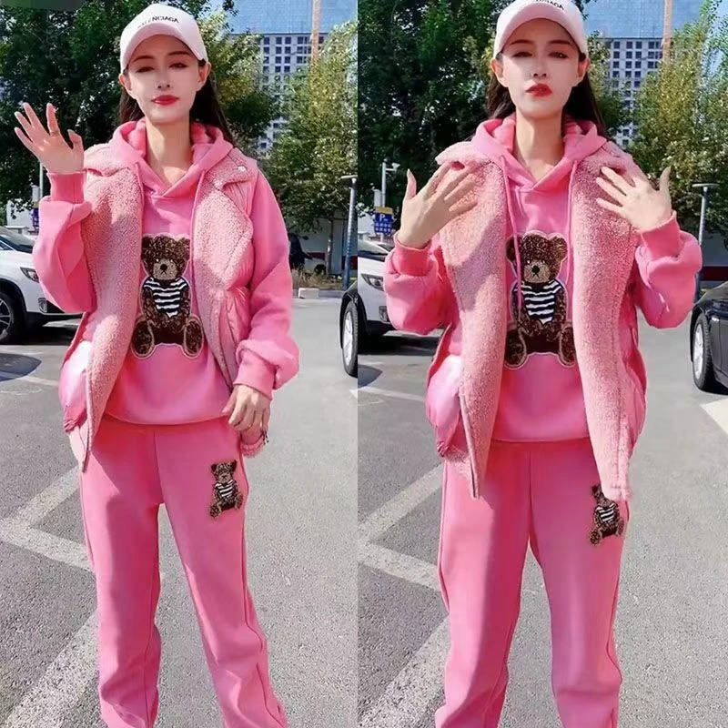 网红时尚洋气休闲减龄三件套女秋冬百搭小熊连帽加绒卫衣卫裤马甲