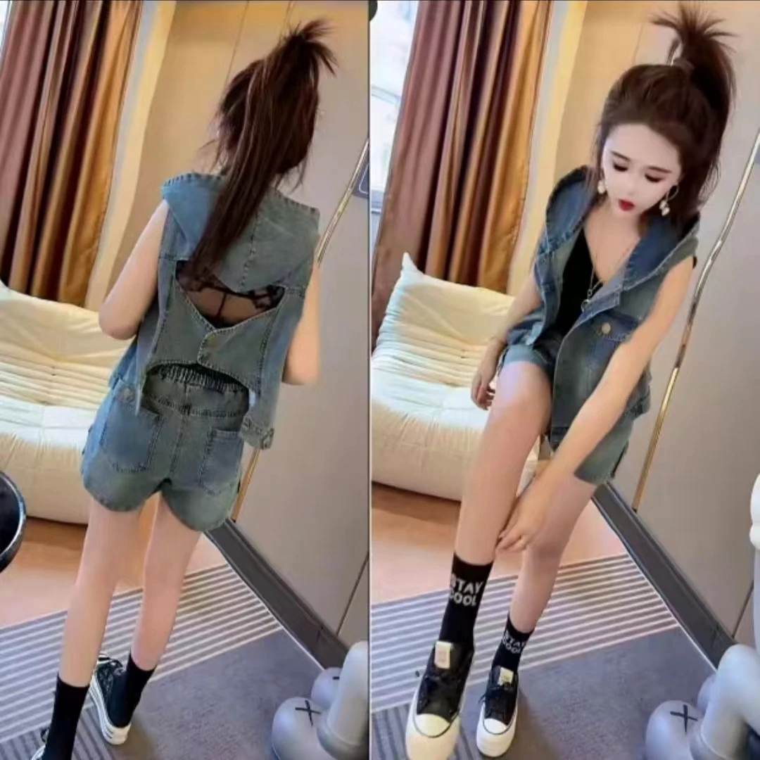 20韩版个性牛仔装女2024夏季潮流新款露背牛仔马甲短裤洋气两件套