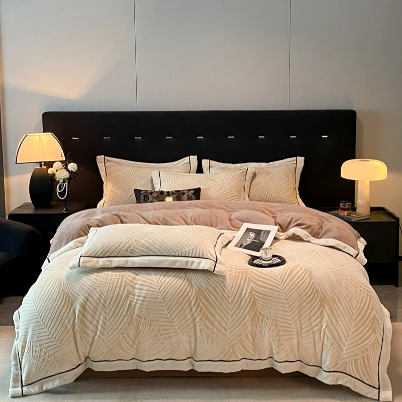 【好媳妇专属】-姬造原创-8斤重彩雕牛奶绒四件套 线下专柜同款