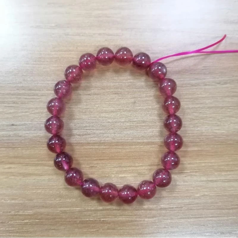 草莓晶手串8mm-0304201