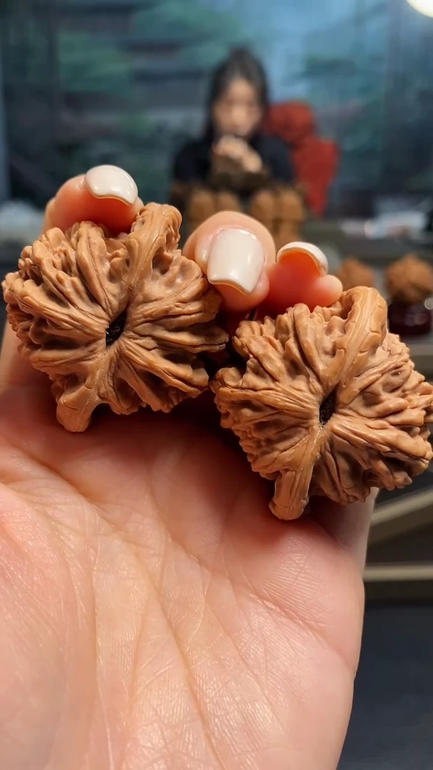 【闪购商品】文玩核桃把件B-369麦穗虎头41+四座楼