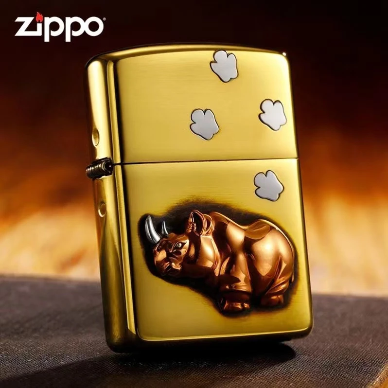 ZIPPO/之宝【犀牛】立体贴章紫铜镶嵌生肖牛黄铜盔甲打火机DYX1H1F1