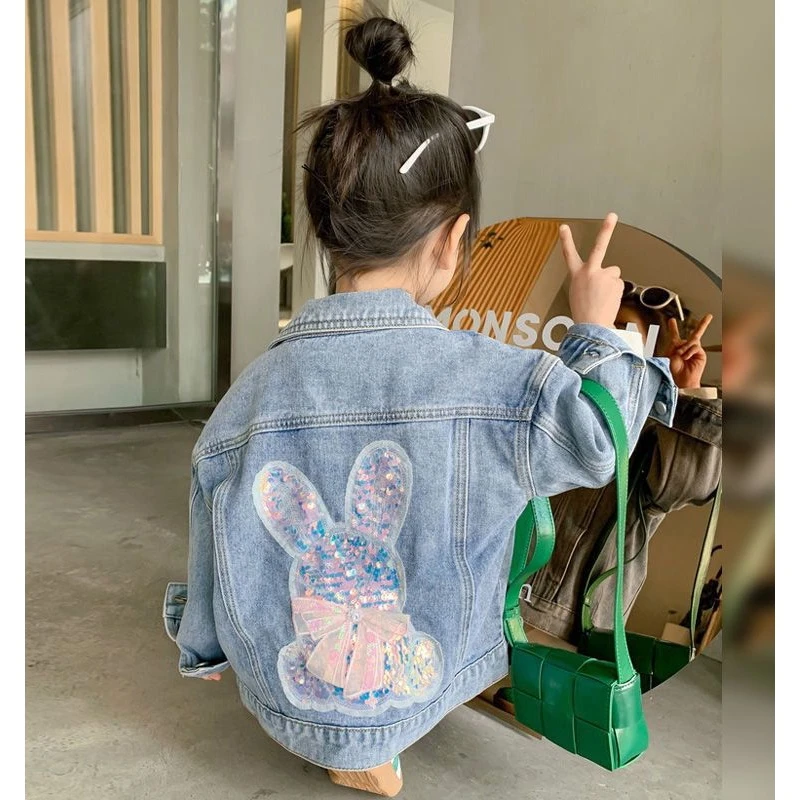 女童牛仔外套中大童春秋款洋气女孩卡通休闲小童时尚软儿童上衣潮