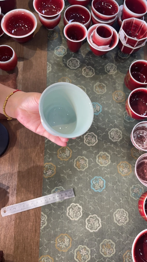 闻轩坊原矿郎红釉主人杯陶瓷