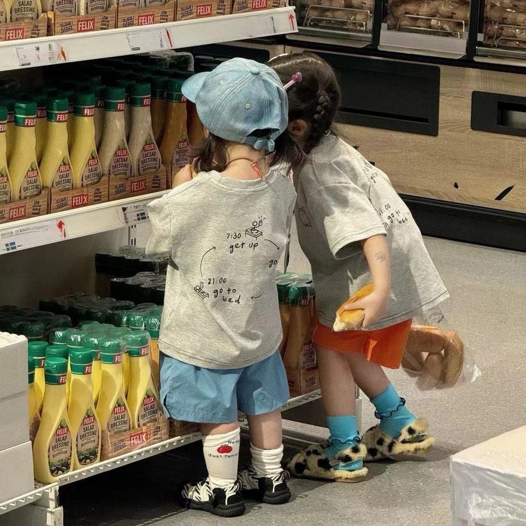 《小婕家》韩版女童套装夏季休闲百搭灰色印花T恤短裤运动两件套潮