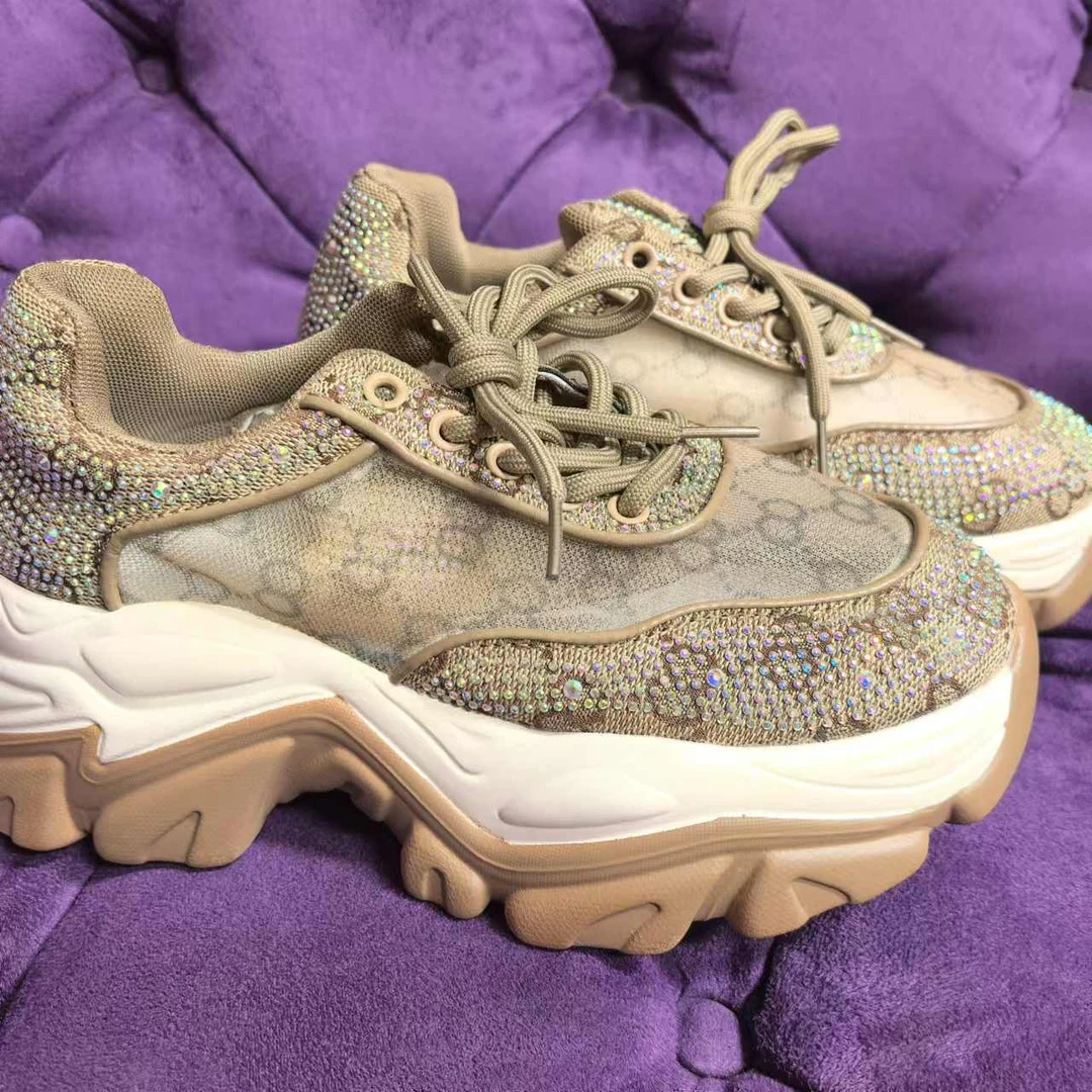 2024年夏季新款百搭透气春季低帮女鞋