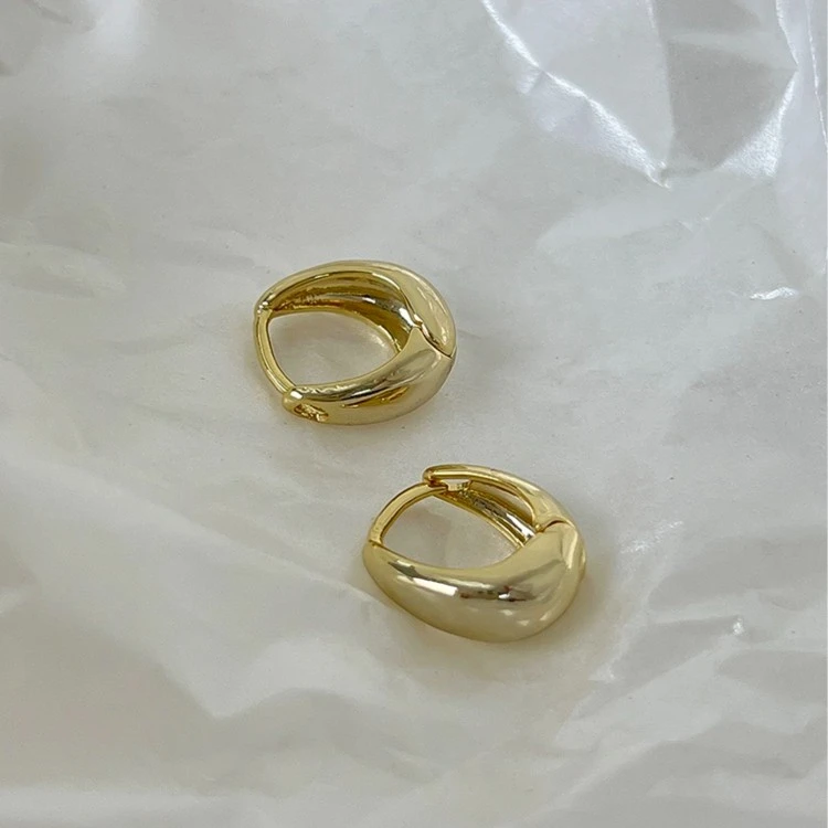 铜合金耳饰 气质百搭法式简约时尚轻奢C形耳环