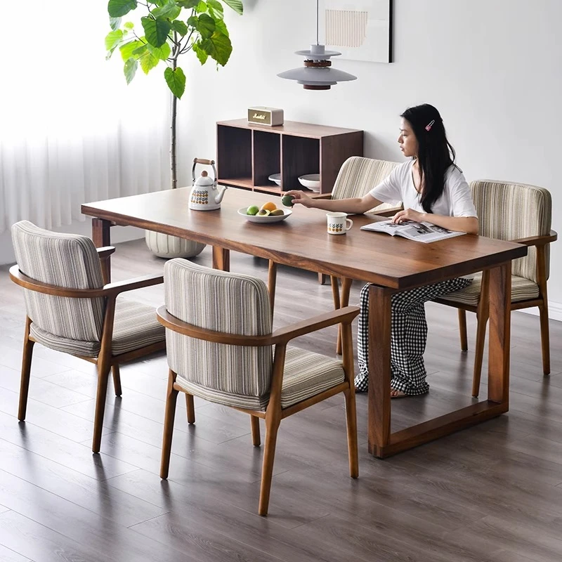 北欧实木餐桌简约南美胡桃木长桌原木日式大板桌莫比恩桌子家具