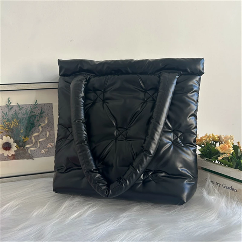 【cp】黑天鹅高质感羽绒单肩包pu时尚简约气质