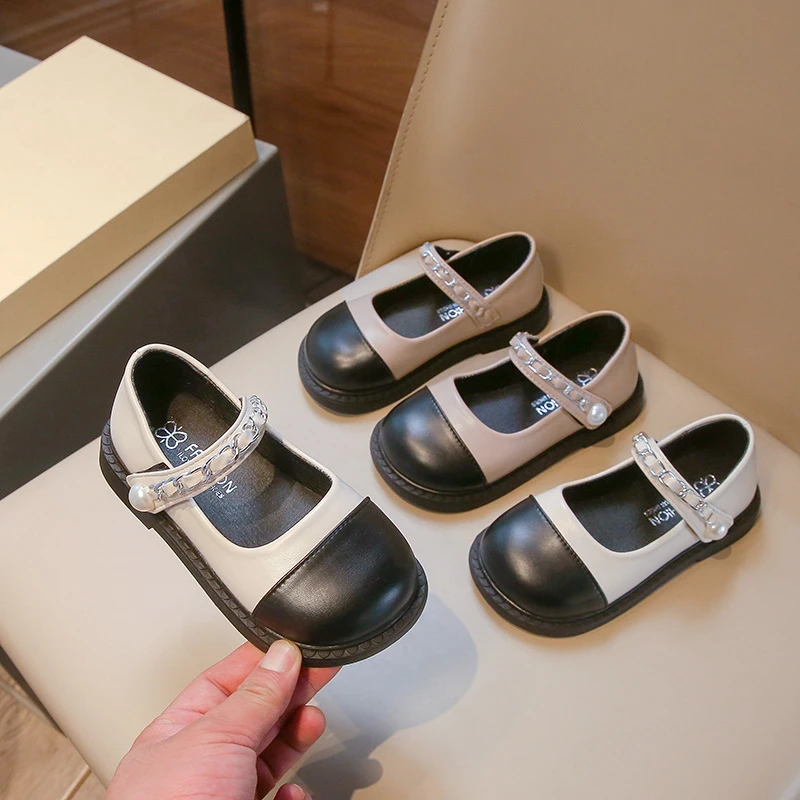 女童公主鞋2025春秋新款软底儿童珍珠皮鞋女宝宝小香风软底单鞋子