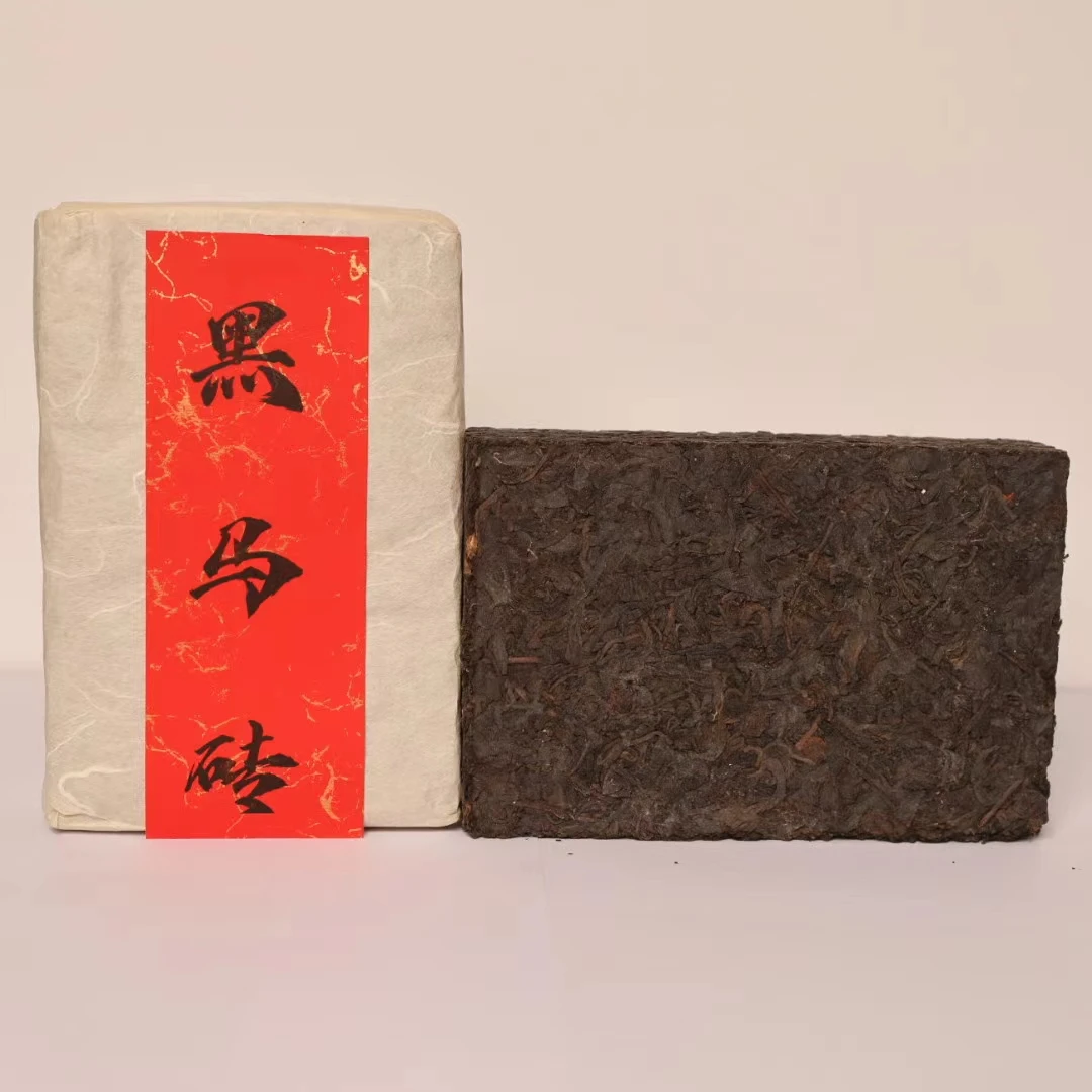 【13672】黑马砖 普洱茶生茶 450g 送茶样
