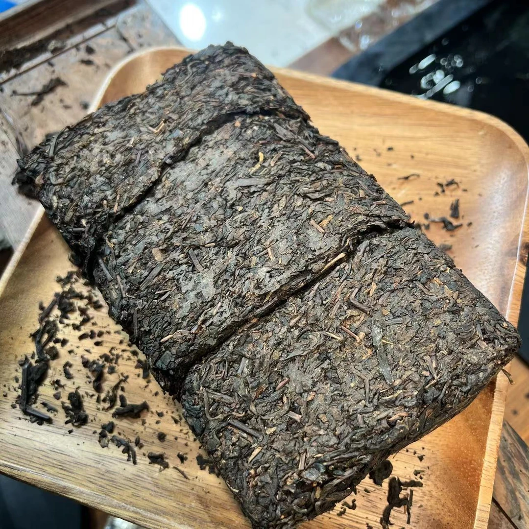 【13094-60】黑金刚 普洱茶生茶 450克 送茶样